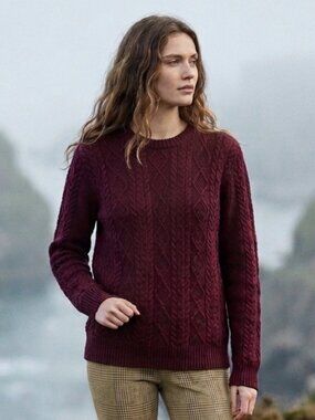 Goodthreads Cable Knit Crewneck Sweater Burgundy Maroon Classic Preppy Size: L